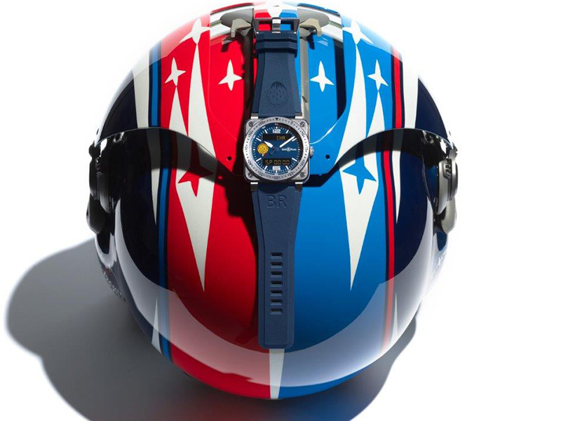 علامة Bell & Ross  تقدّم ساعة حصرية بالتعاون مع طياري Patrouille de France
